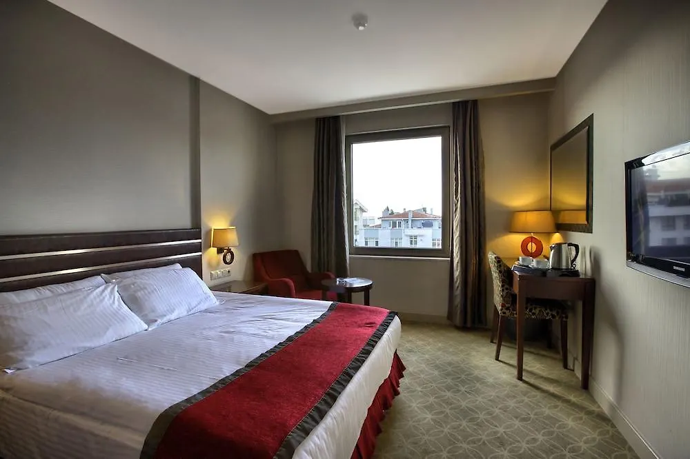 Niza Park Hotel Ankara 4*,